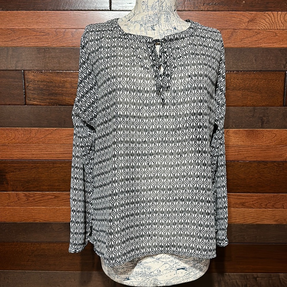 Old Navy Tie Neck Long Sleeve Sheer Black and White Blouse